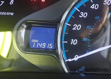 2014 Toyota Sienna Xle V6 8 Passenger from USA, damaged, VIN 5TDYK3DC8ES425294